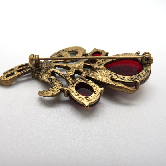 Vintage Floral Brooch 2" Red Faceted Lucite Gems Pin Antique Gold Tone Setting - Picture 5 of 10
